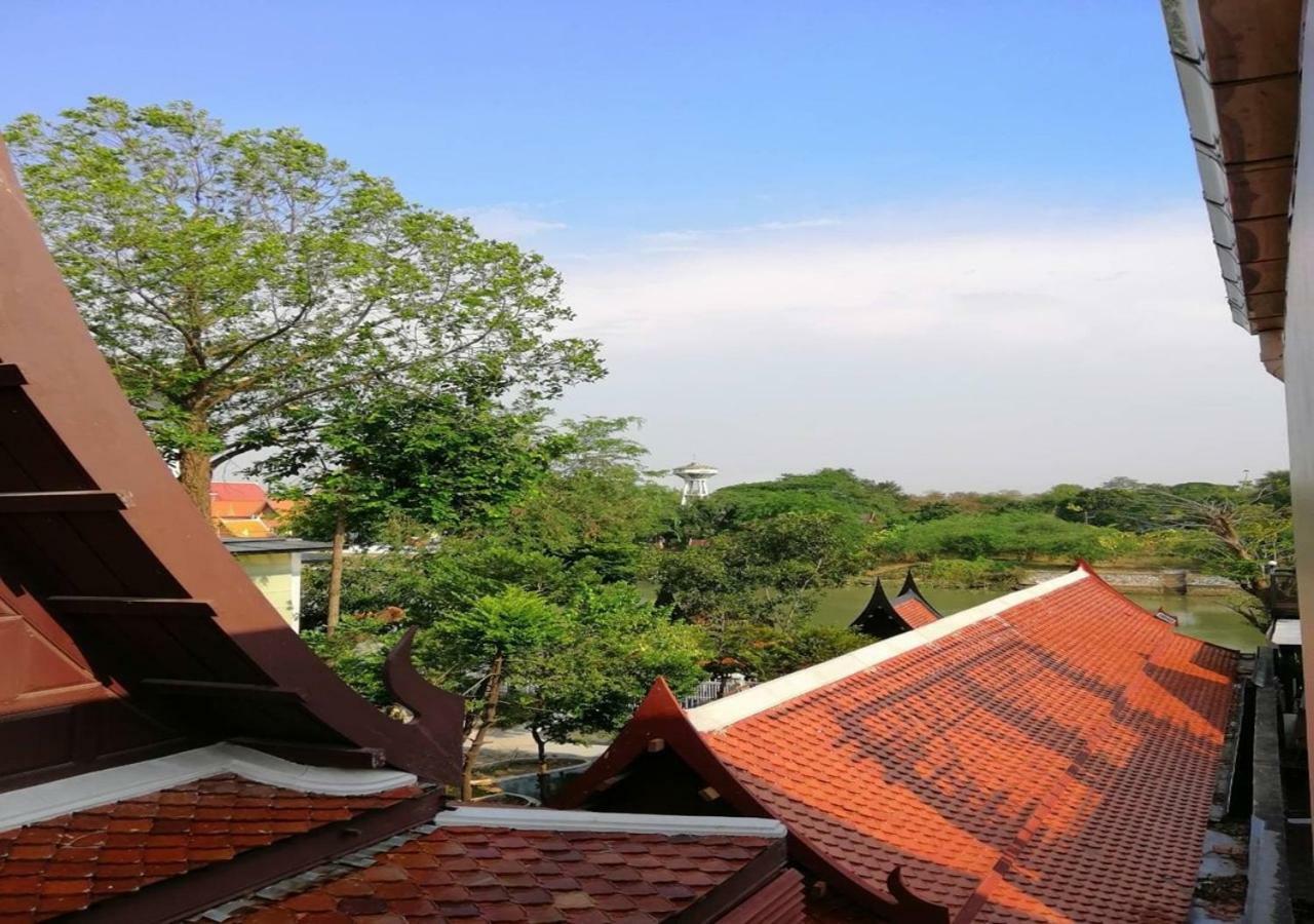Baan Bua House 2 Hotel Ayutthaya Eksteriør billede